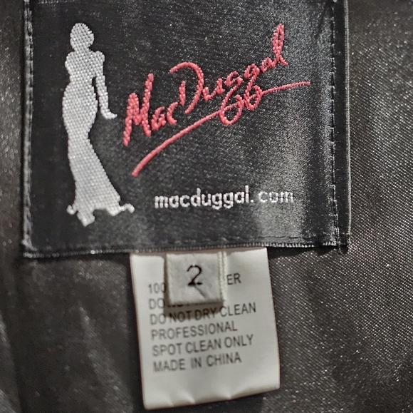 Mac Duggal 67297 1-Shoulder Metallic Ballgown In Ant. Brze Size 2 NWT MSRP $598 - Picture 12 of 14